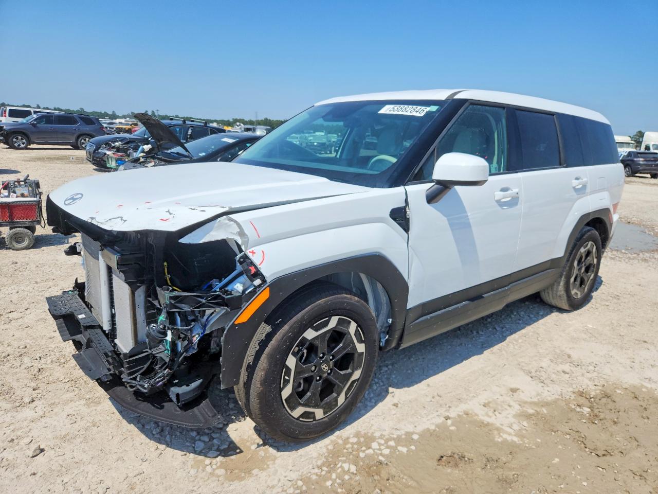 Salvage Hyundai SANTA FE Image