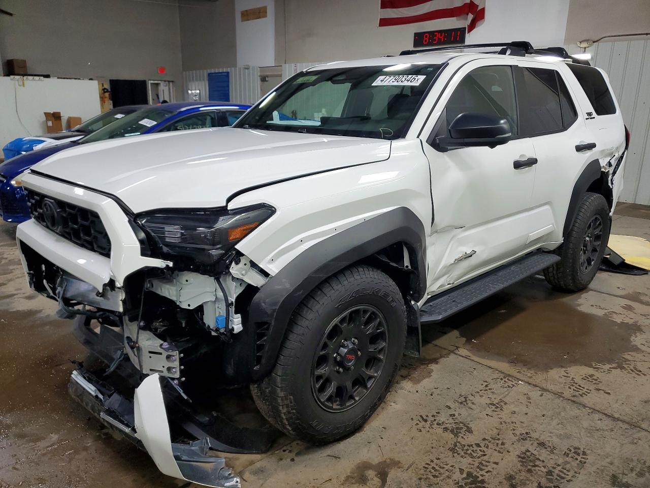 Salvage Toyota 4Runner Image