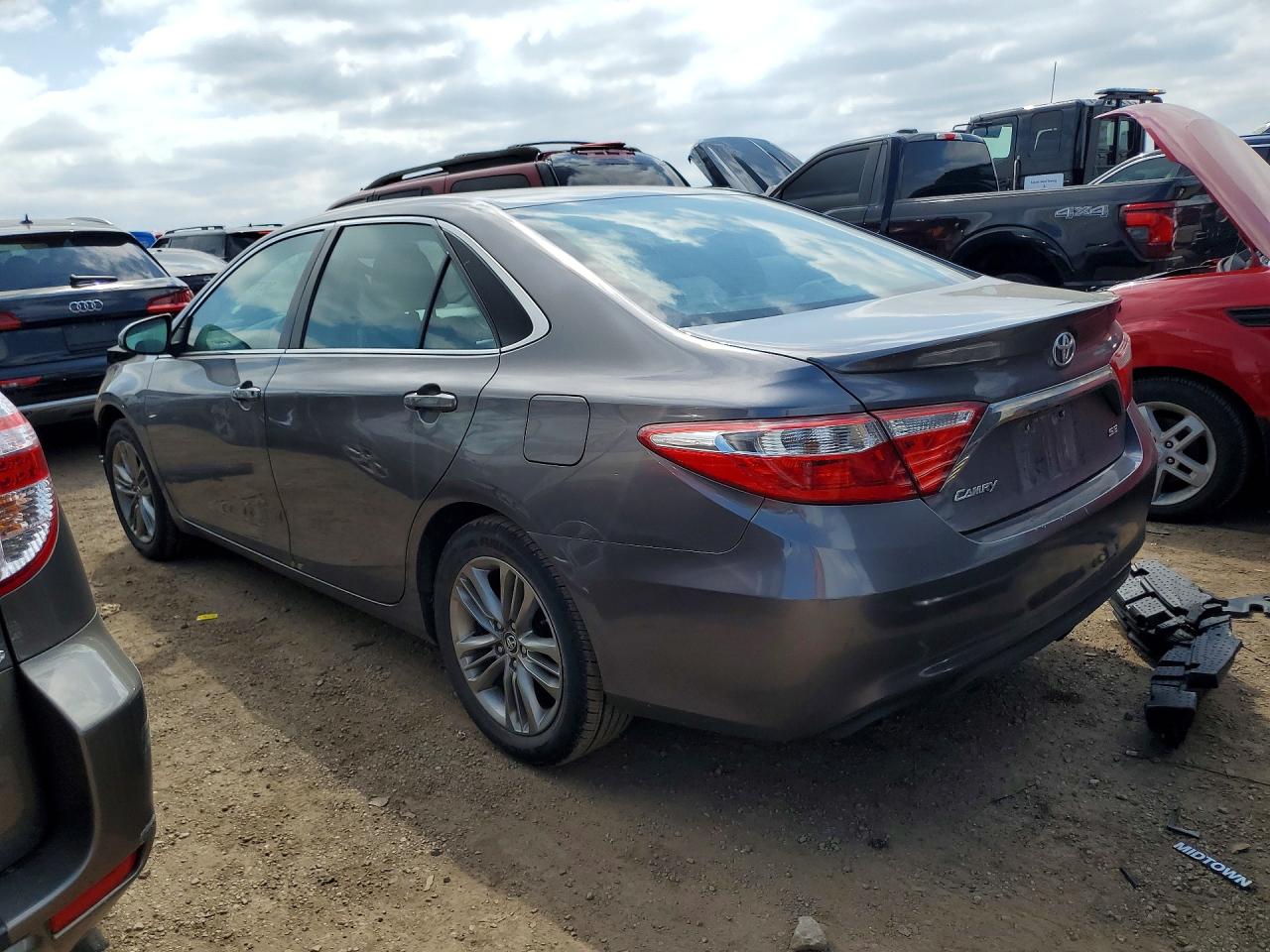 Toyota Camry Se
