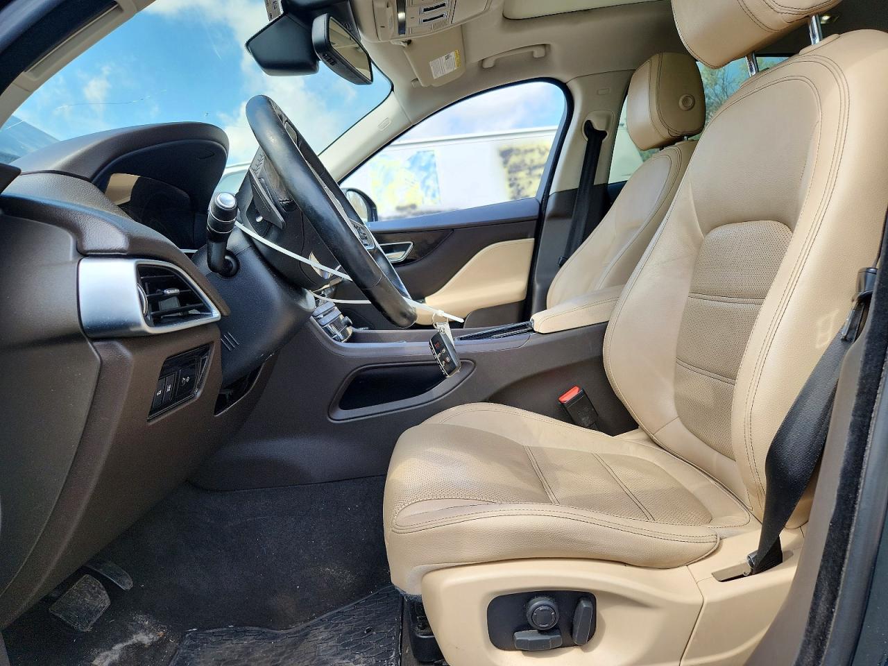 Jaguar F-PACE Prestige