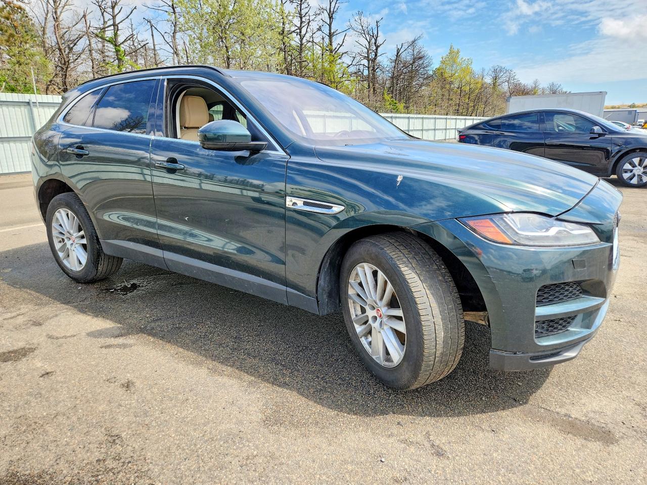 Jaguar F-PACE Prestige