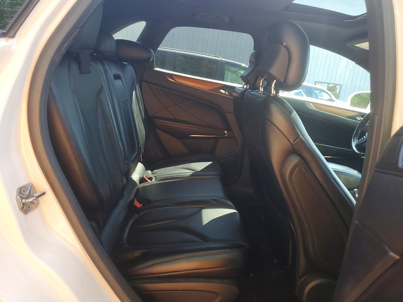 Lincoln MKZ
