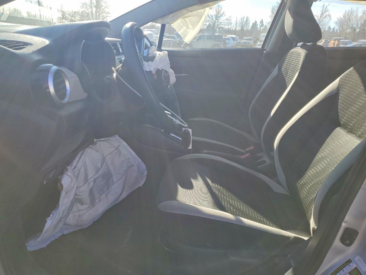 Nissan Versa Sv