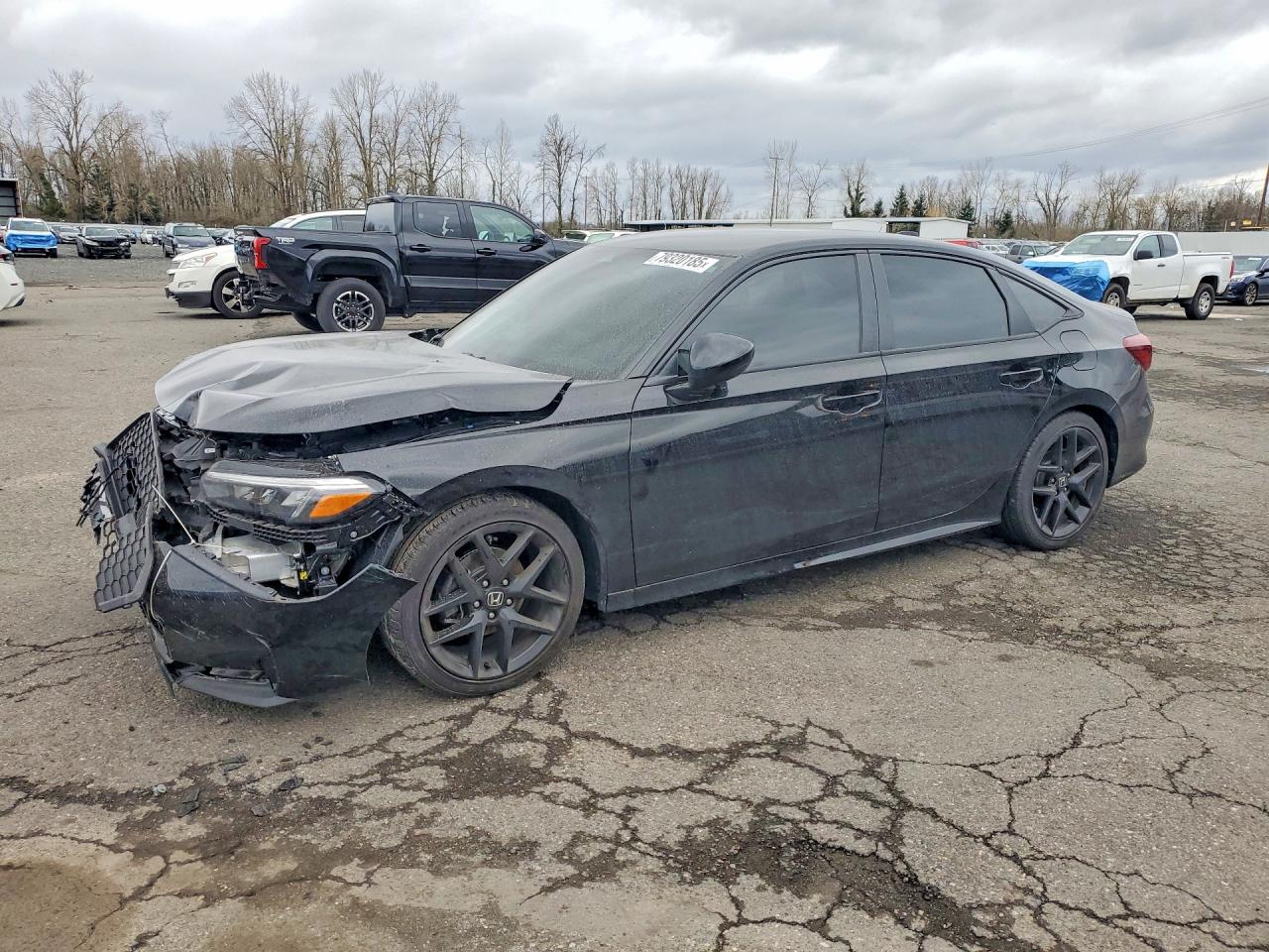 Salvage Honda Civic Image