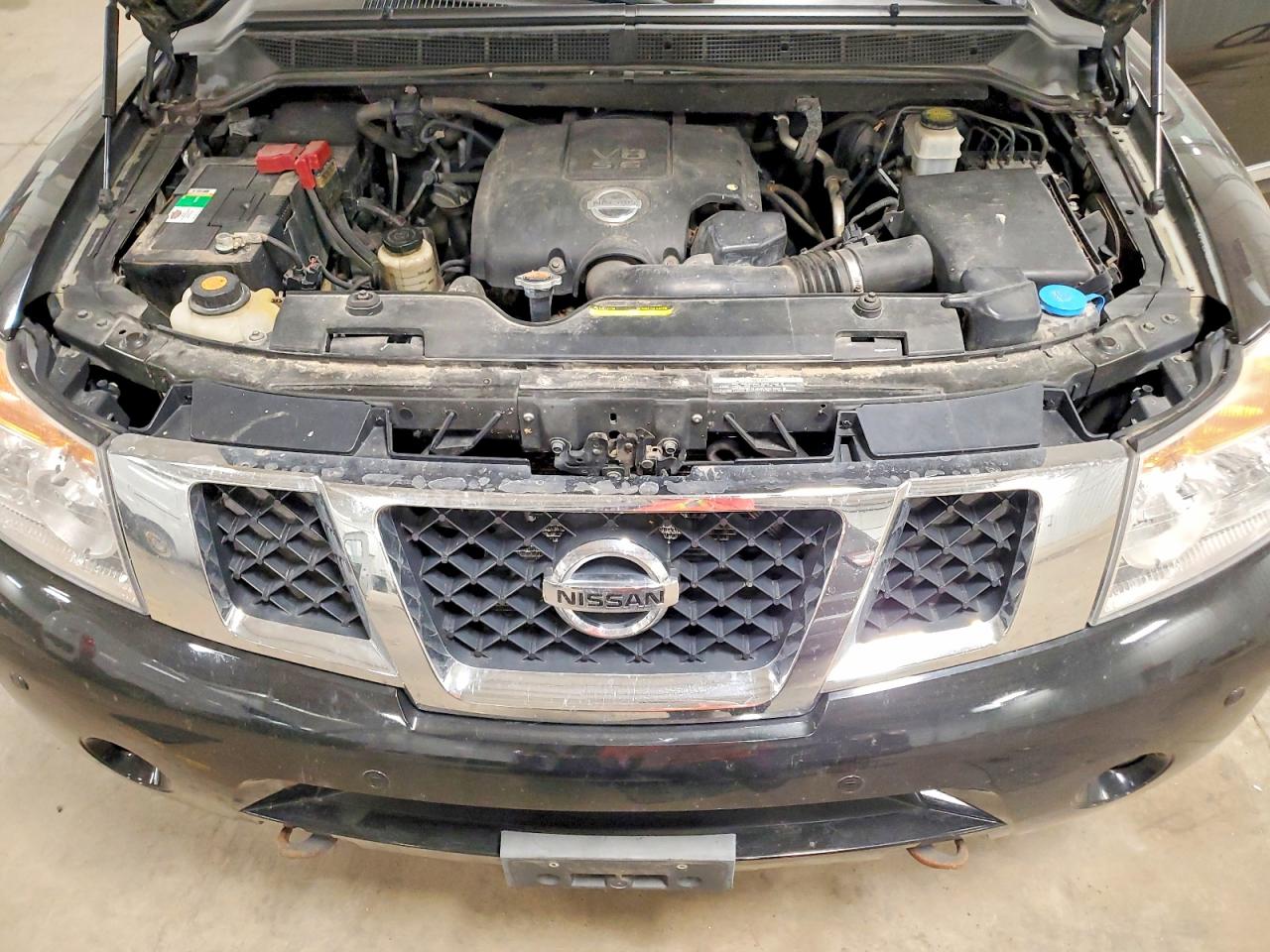 Nissan Armada Sv