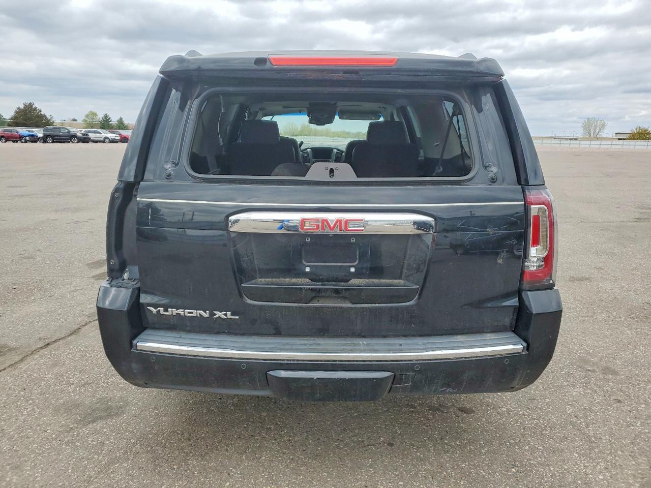 GMC Yukon Denali