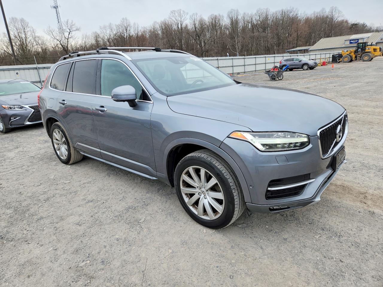Volvo XC90 T6