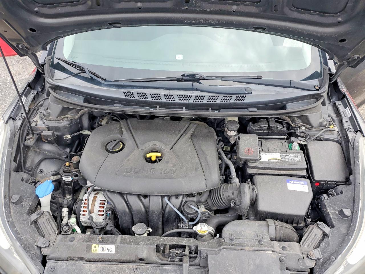 Hyundai ELANTRA