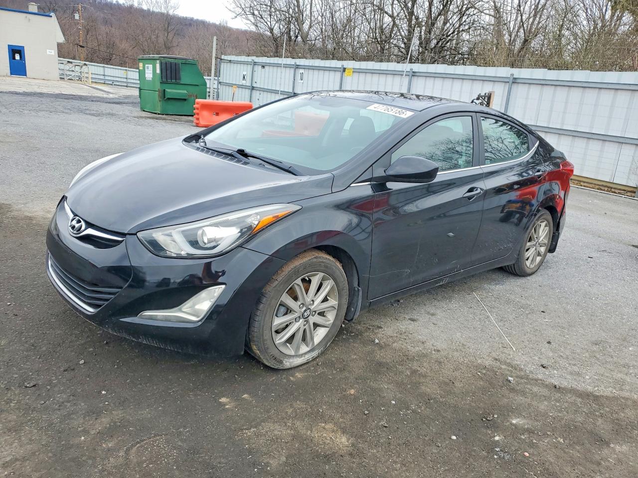Salvage Hyundai ELANTRA Image