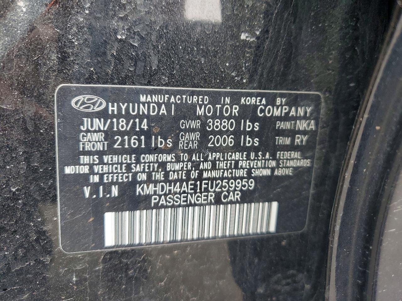 Hyundai ELANTRA
