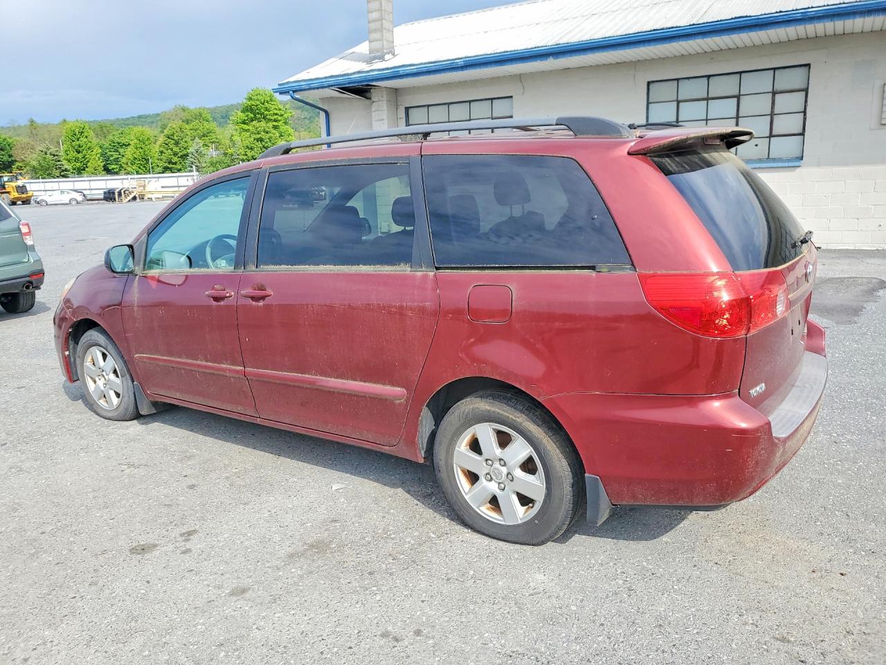 Toyota Sienna Le 7-passenger