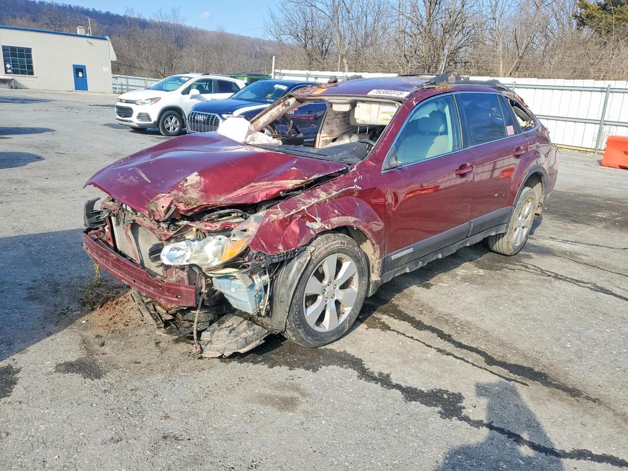 Salvage Subaru Outback Image
