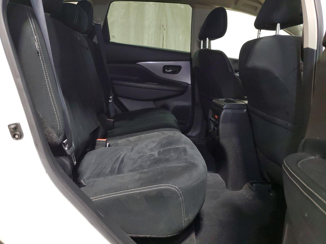 Nissan Murano S