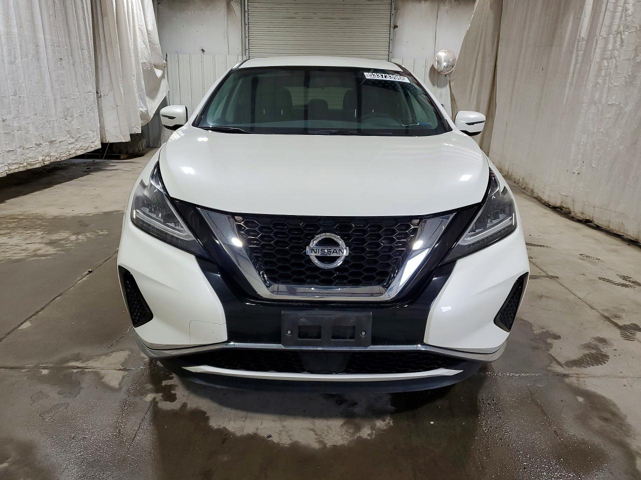 Nissan Murano S
