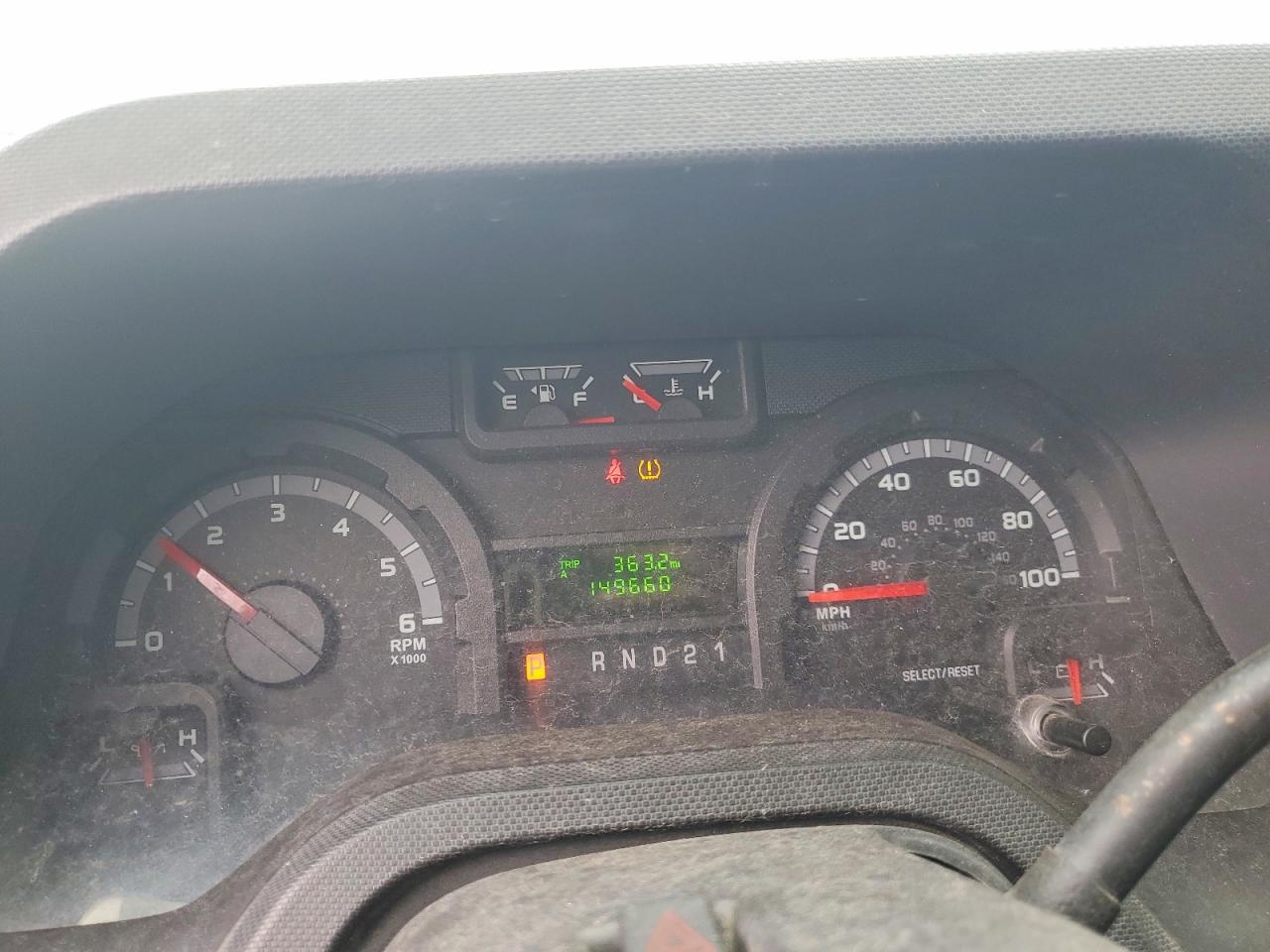 Ford Econoline E250 Van