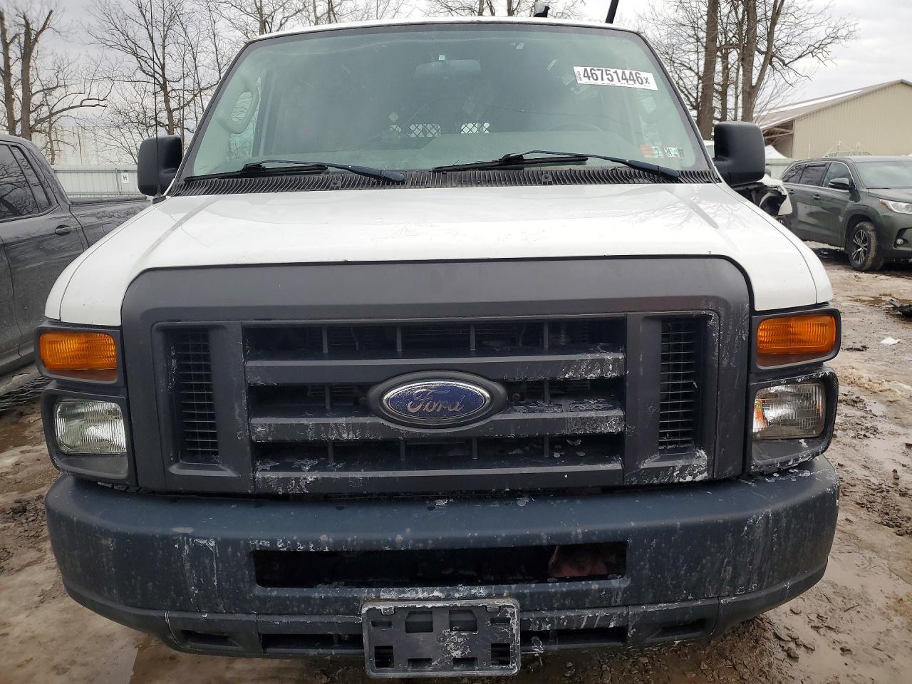 Ford Econoline E250 Van