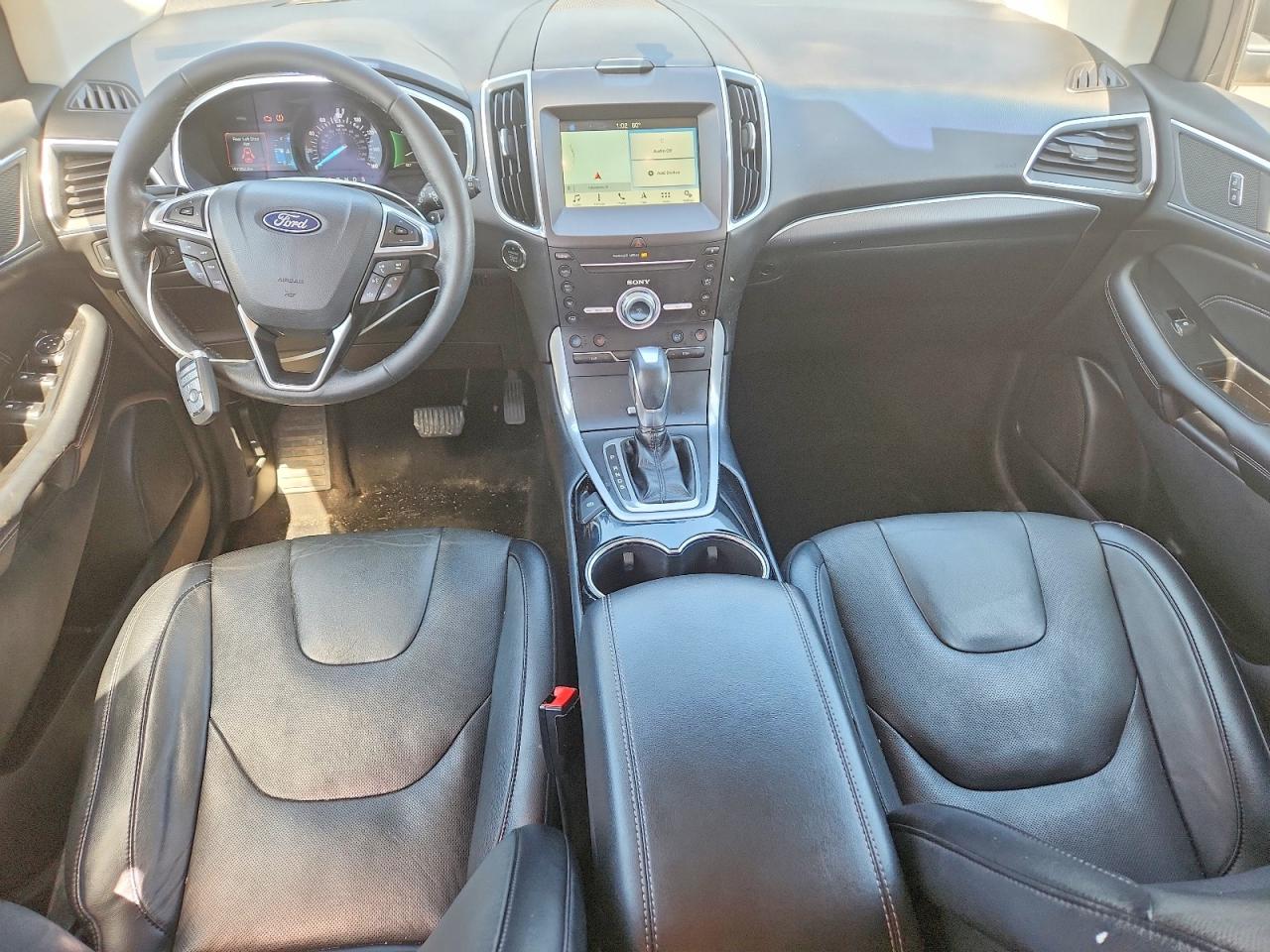 Ford Edge Titanium