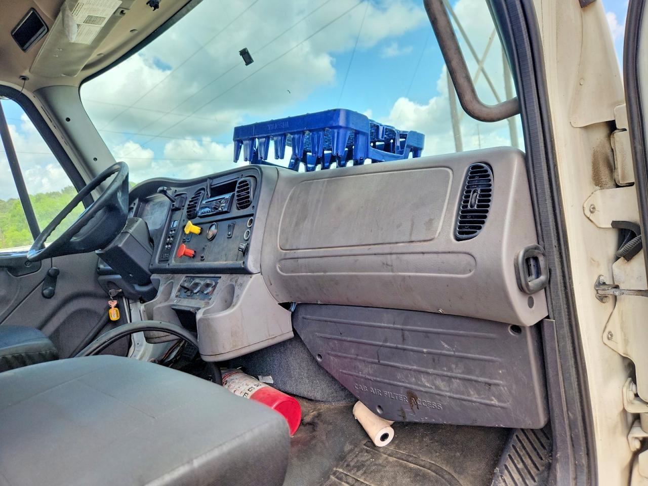 Freightliner M2