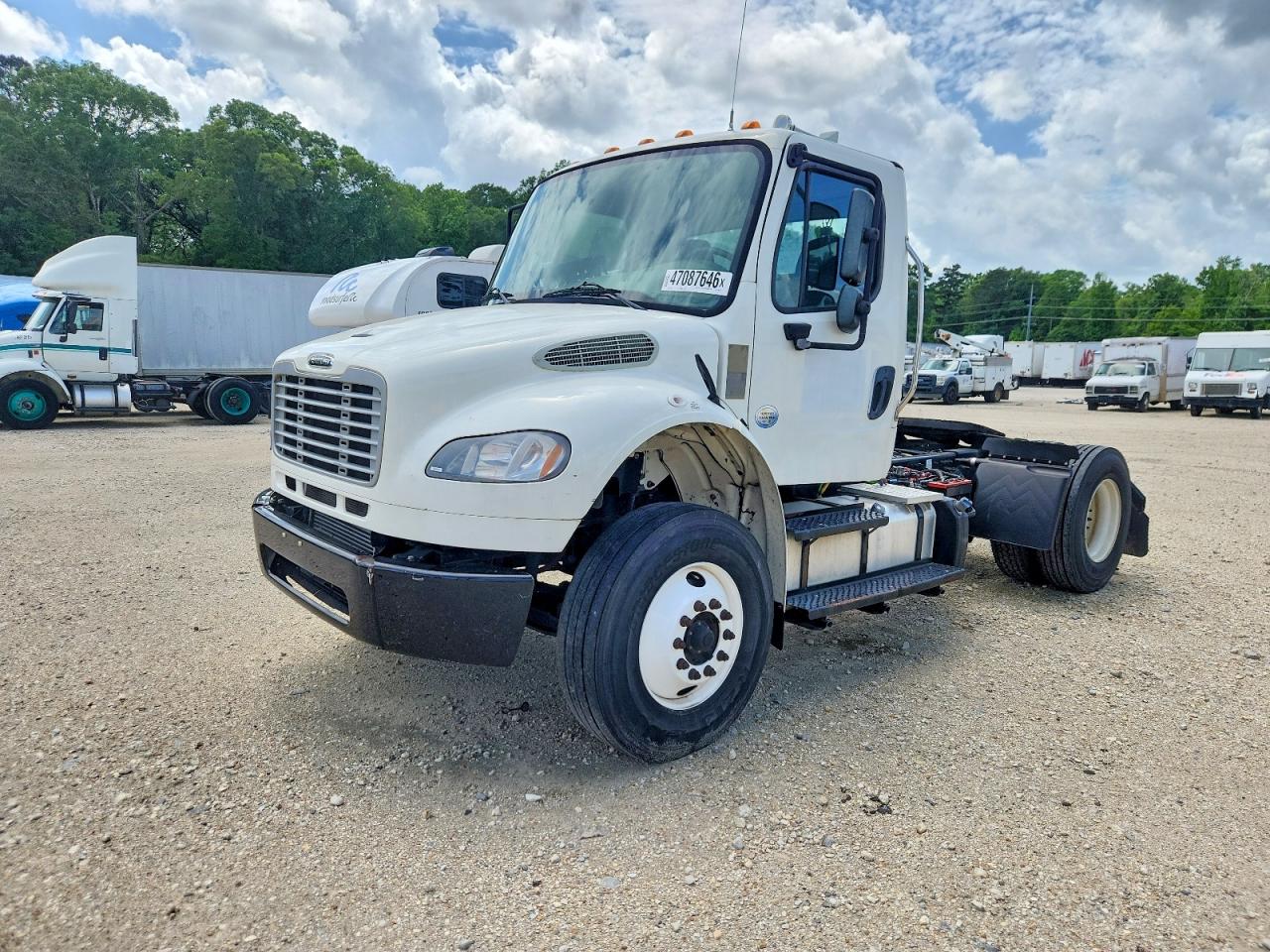 Freightliner M2