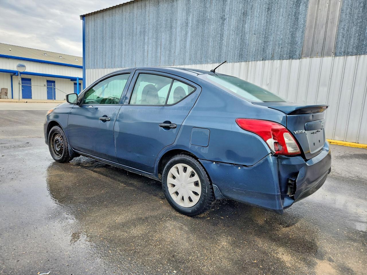 Nissan Versa 1.6 S Plus