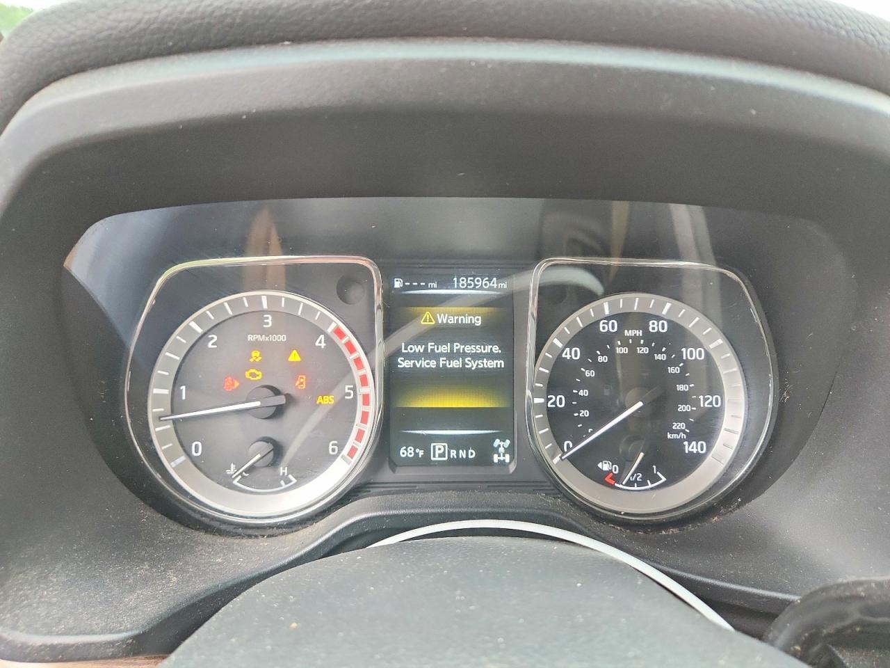 Nissan Titan Sl