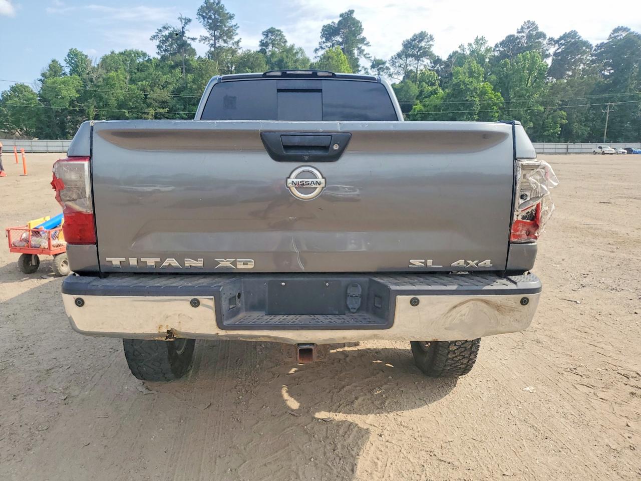 Nissan Titan Sl