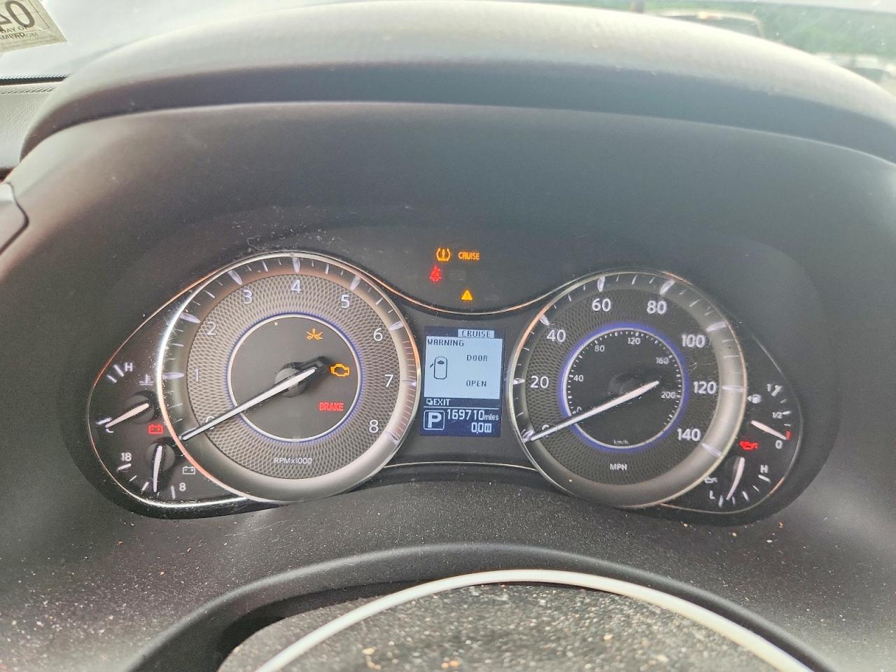 INFINITI Qx Base