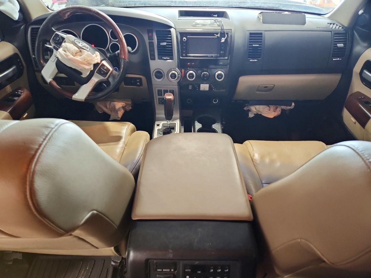 Toyota Sequoia Platinum