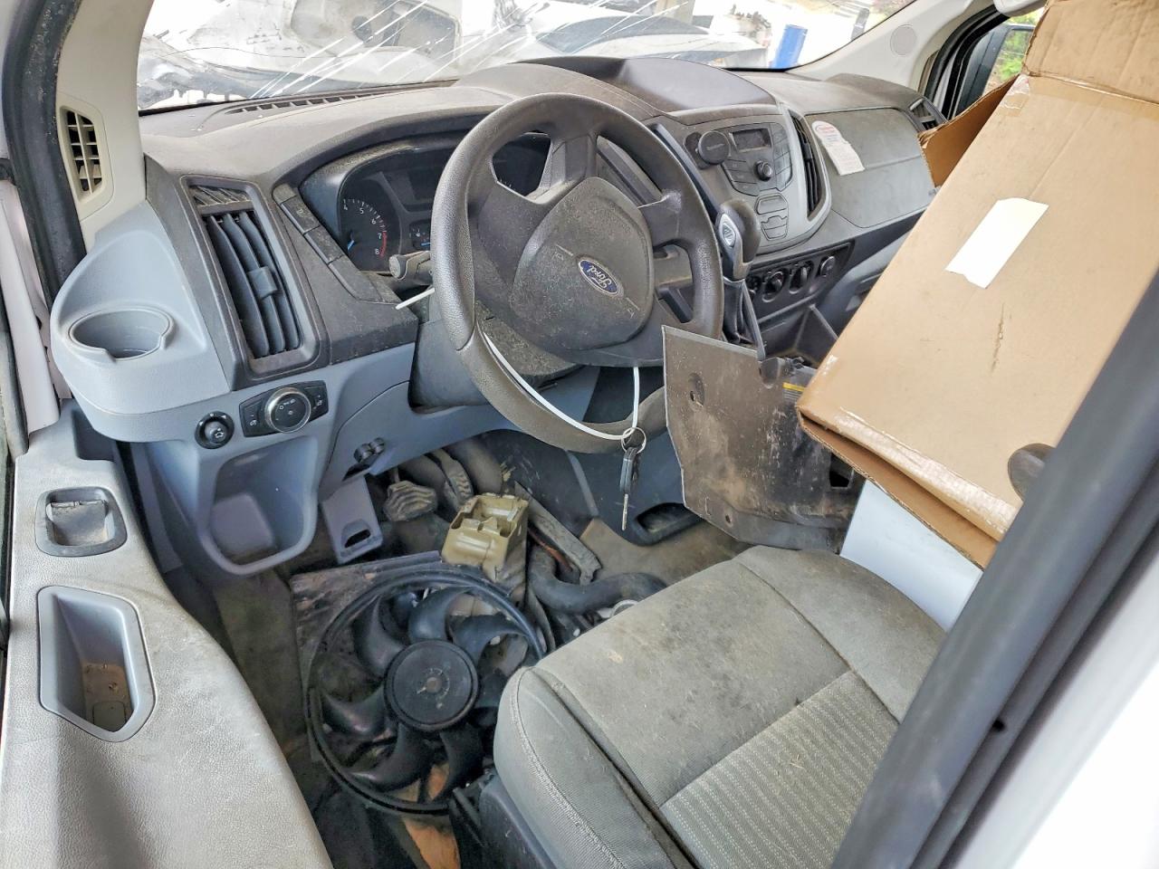 Ford Transit T-150