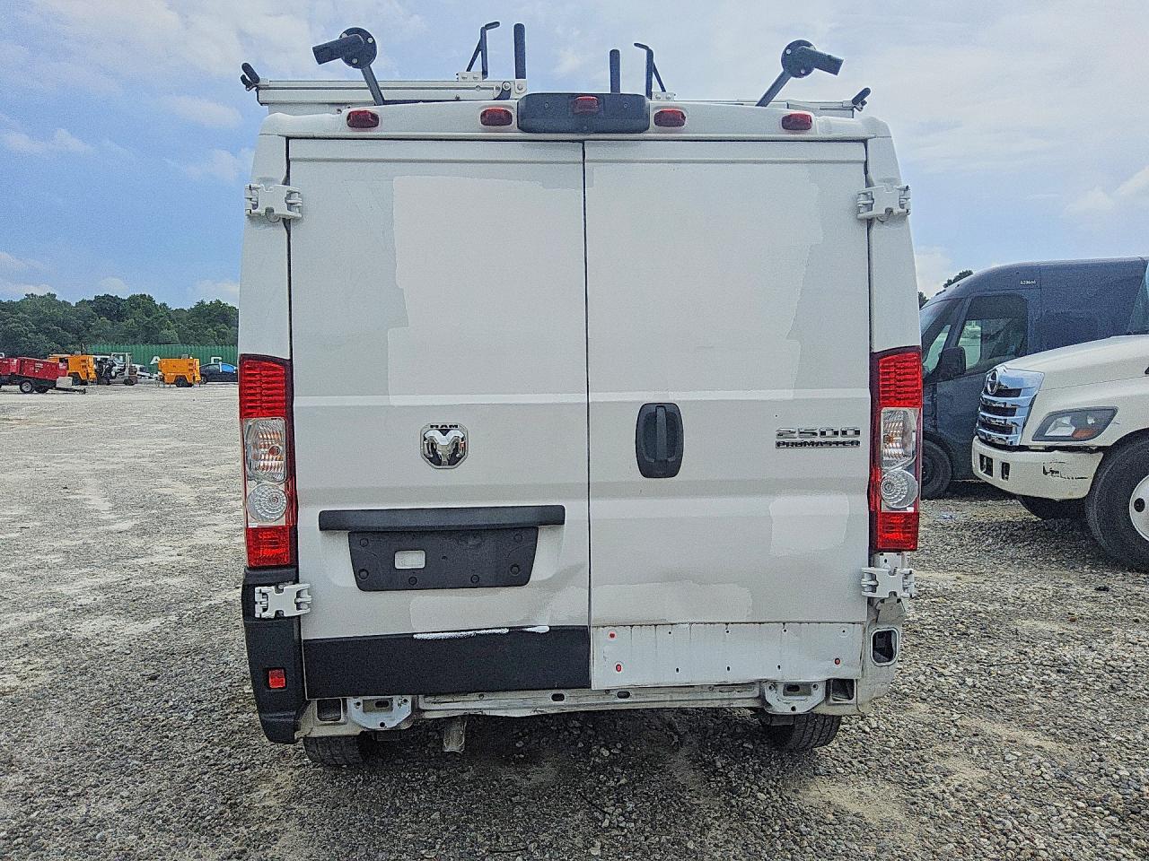 Ram Promaster 2500 Standard