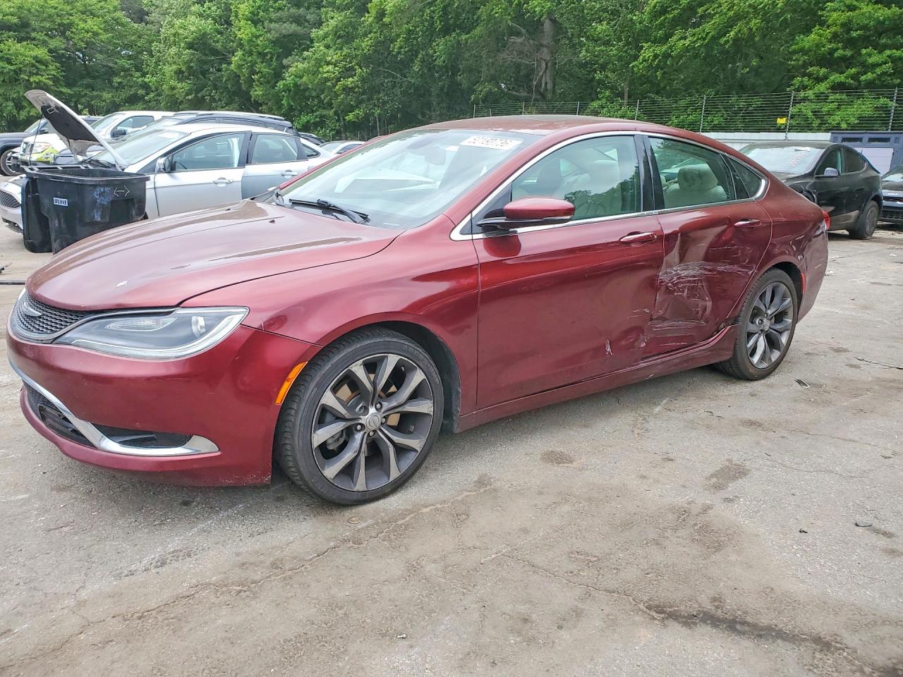 Salvage Chrysler 200 Image