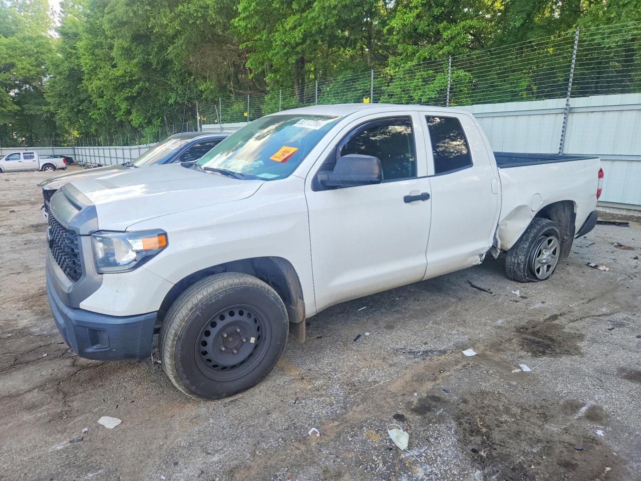 Salvage Toyota Tundra Image