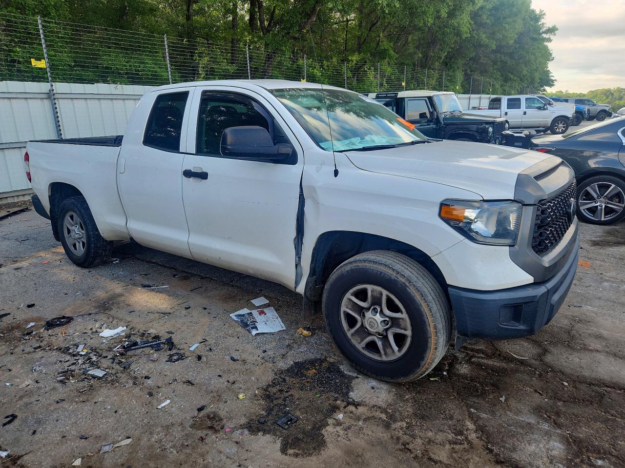 Toyota Tundra Sr