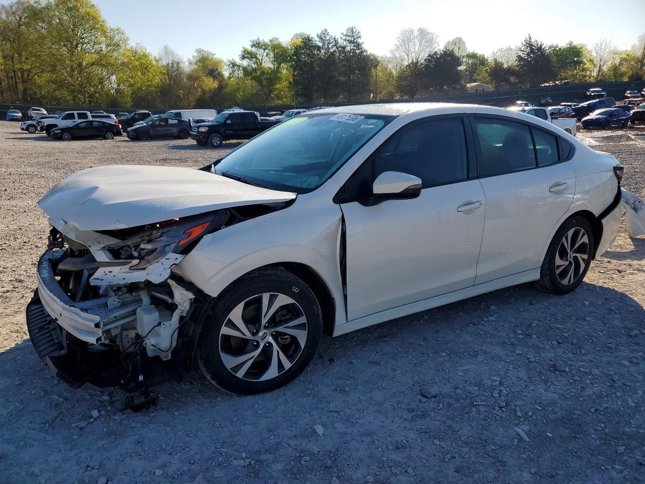 Salvage Subaru Legacy Image