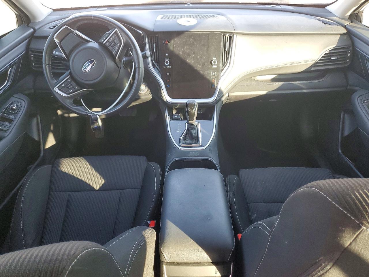 Subaru Legacy Premium