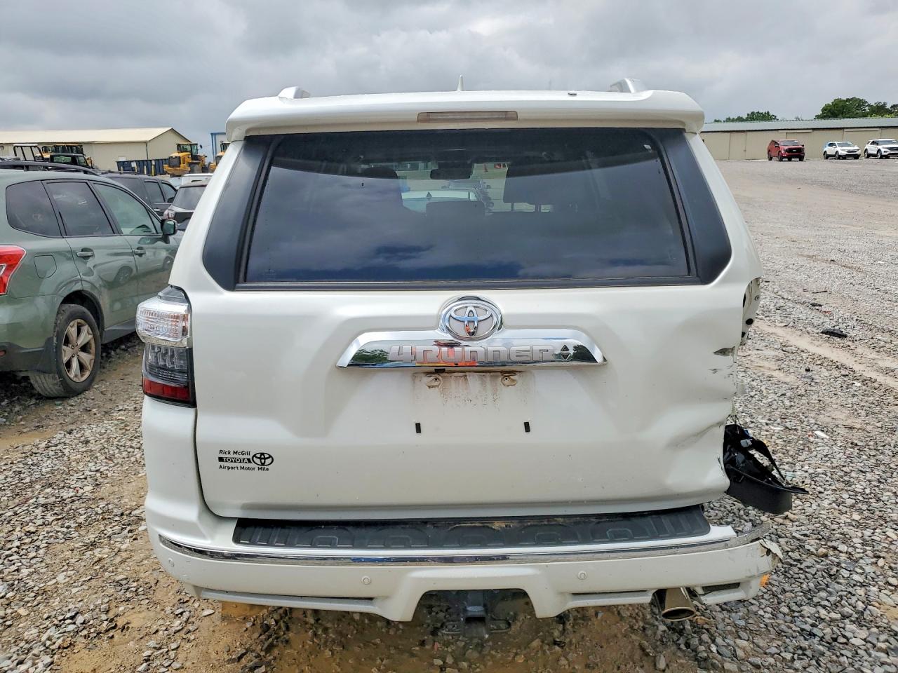 Toyota 4Runner Limited
