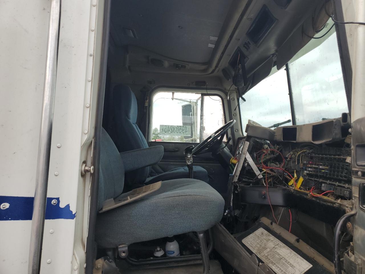International 9200