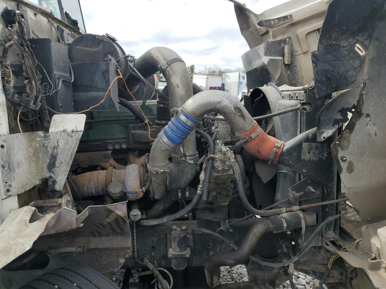 International 9200