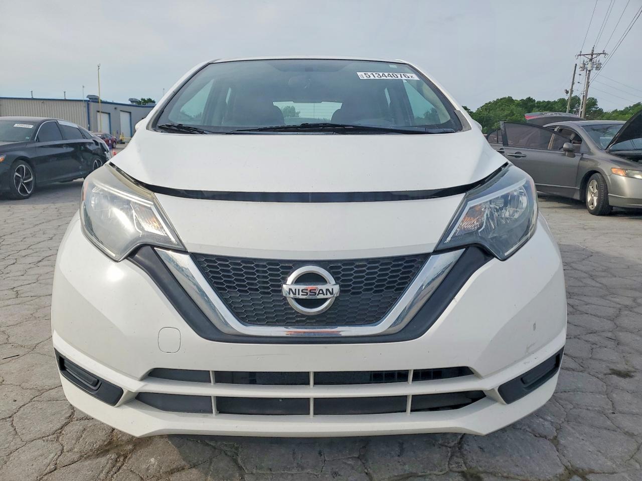 Nissan Versa S Plus