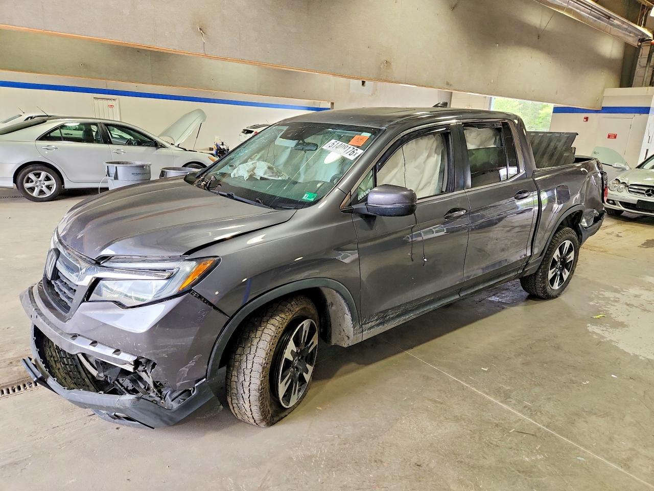 Salvage Honda Ridgeline Image