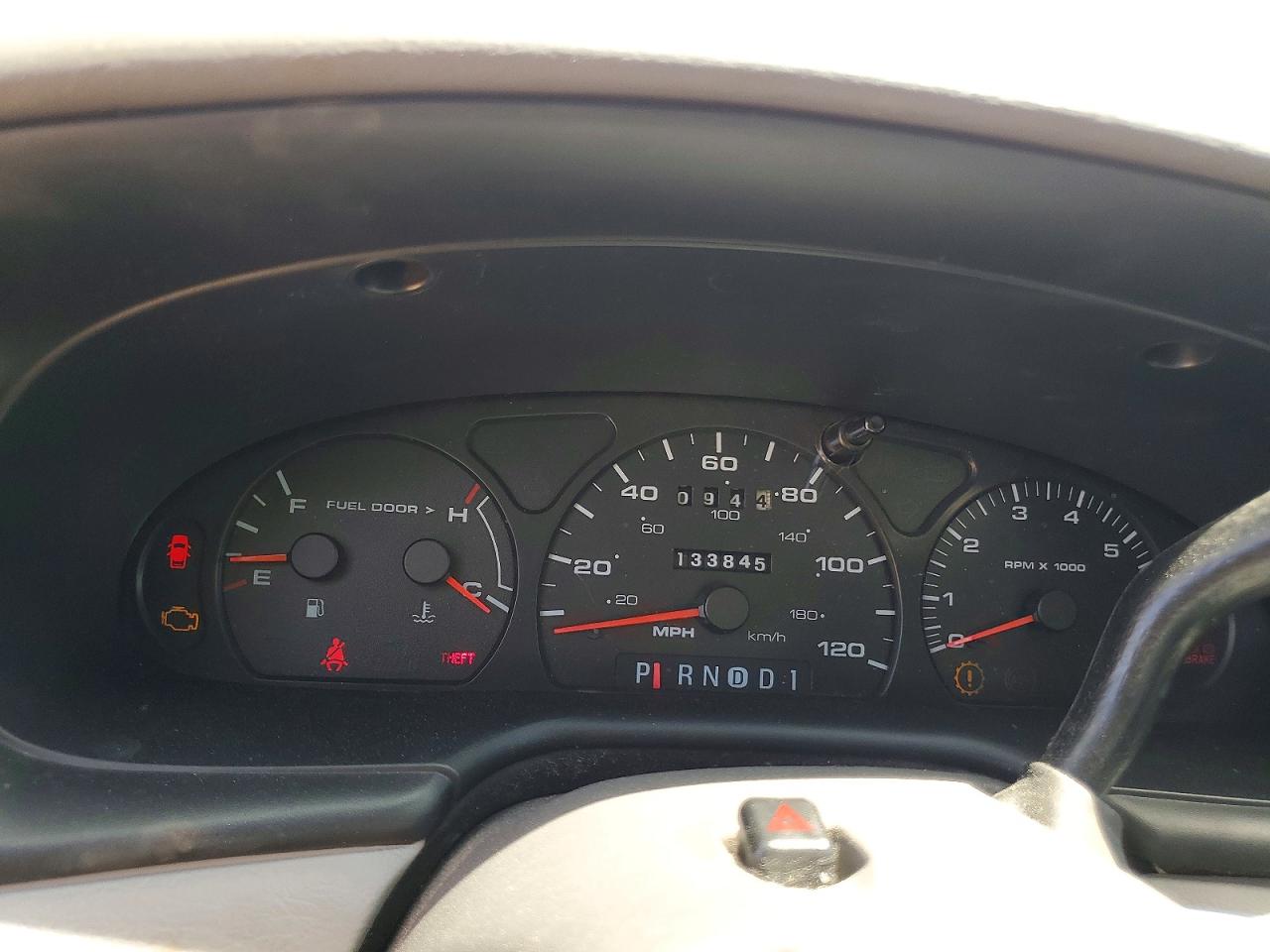 Ford Taurus Se