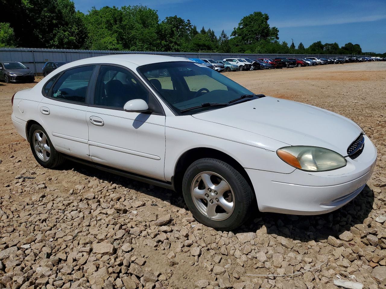 Ford Taurus Se