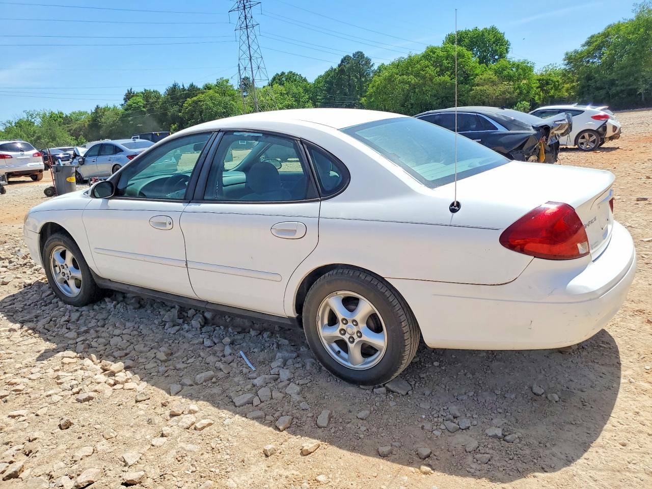 Ford Taurus Se