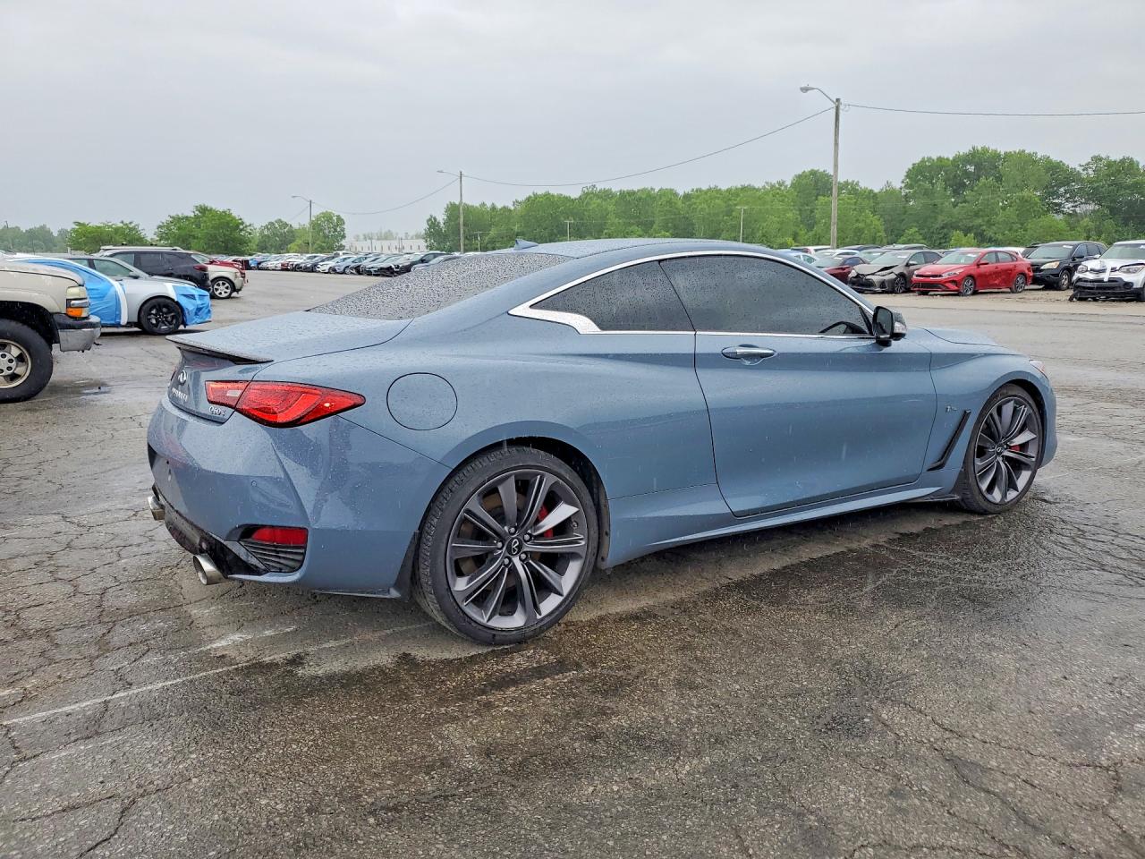 INFINITI Q60 Red Sport 400