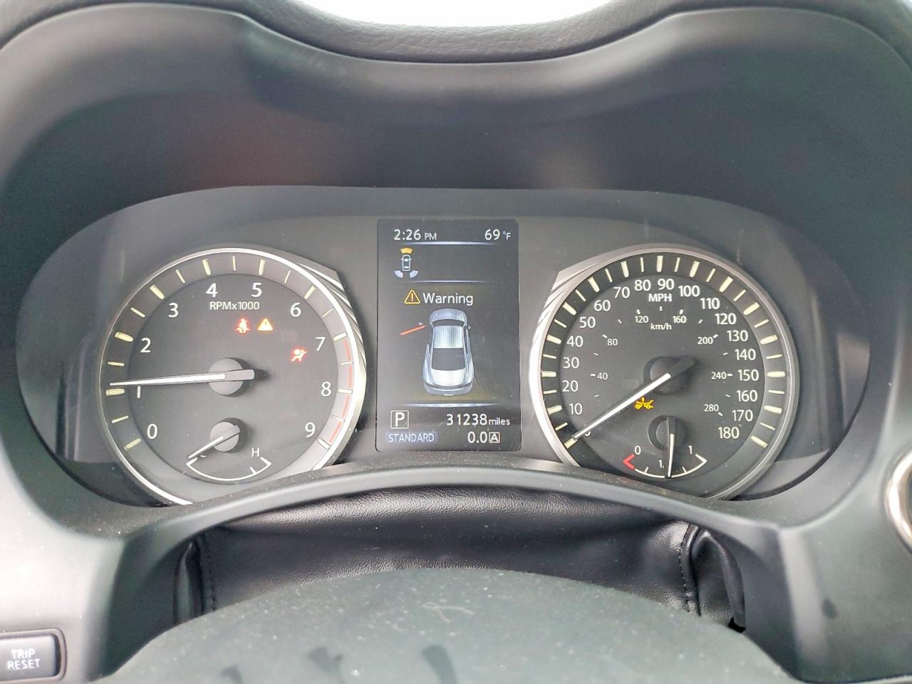 INFINITI Q60 Red Sport 400