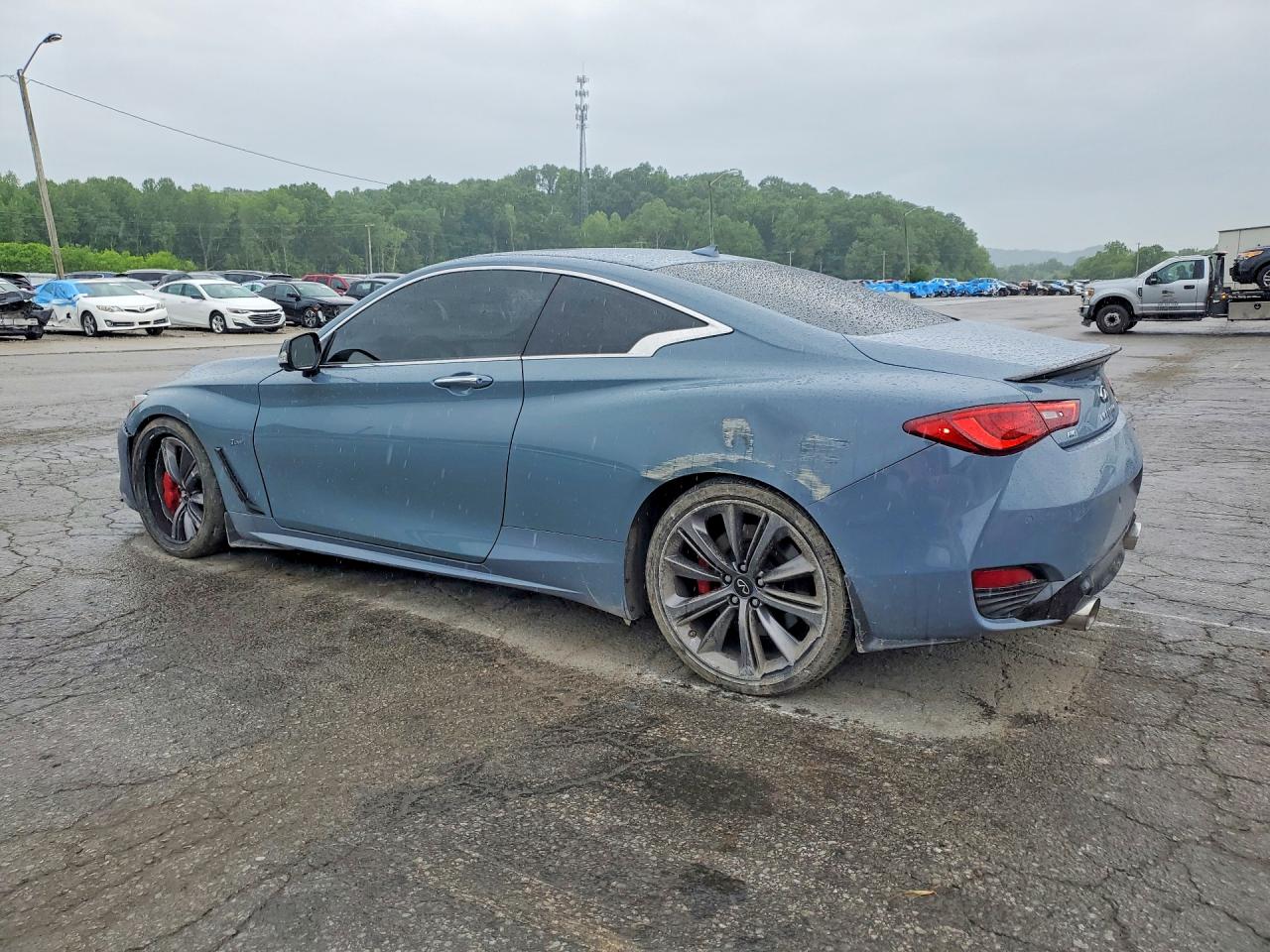 INFINITI Q60 Red Sport 400