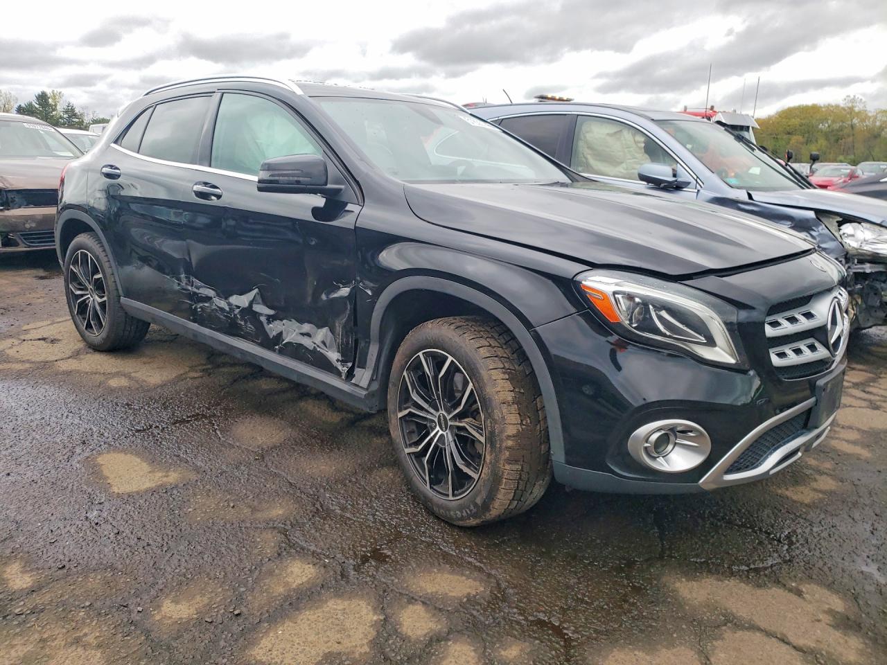 Mercedes-Benz GLA 250 4matic
