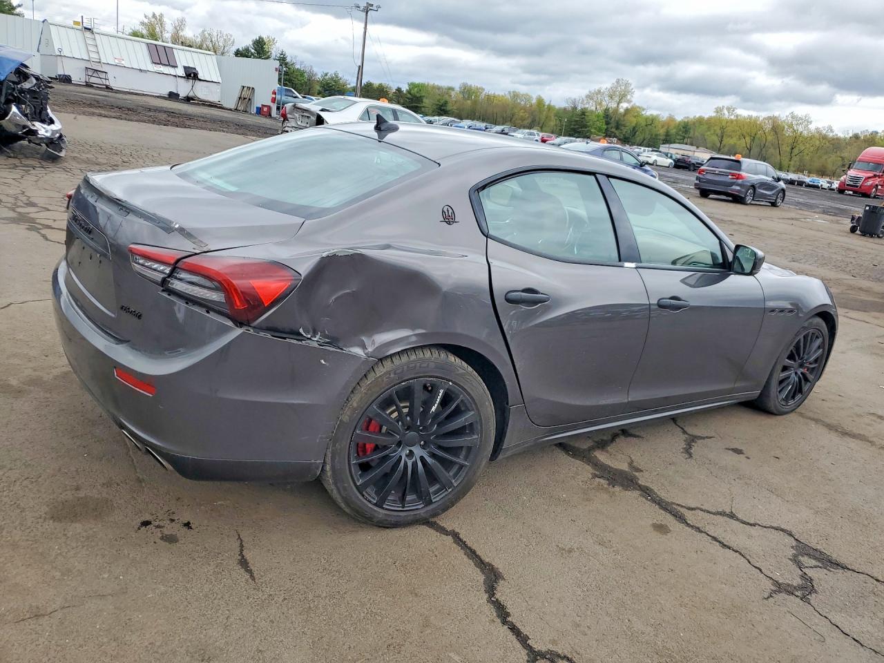 Maserati Ghibli S