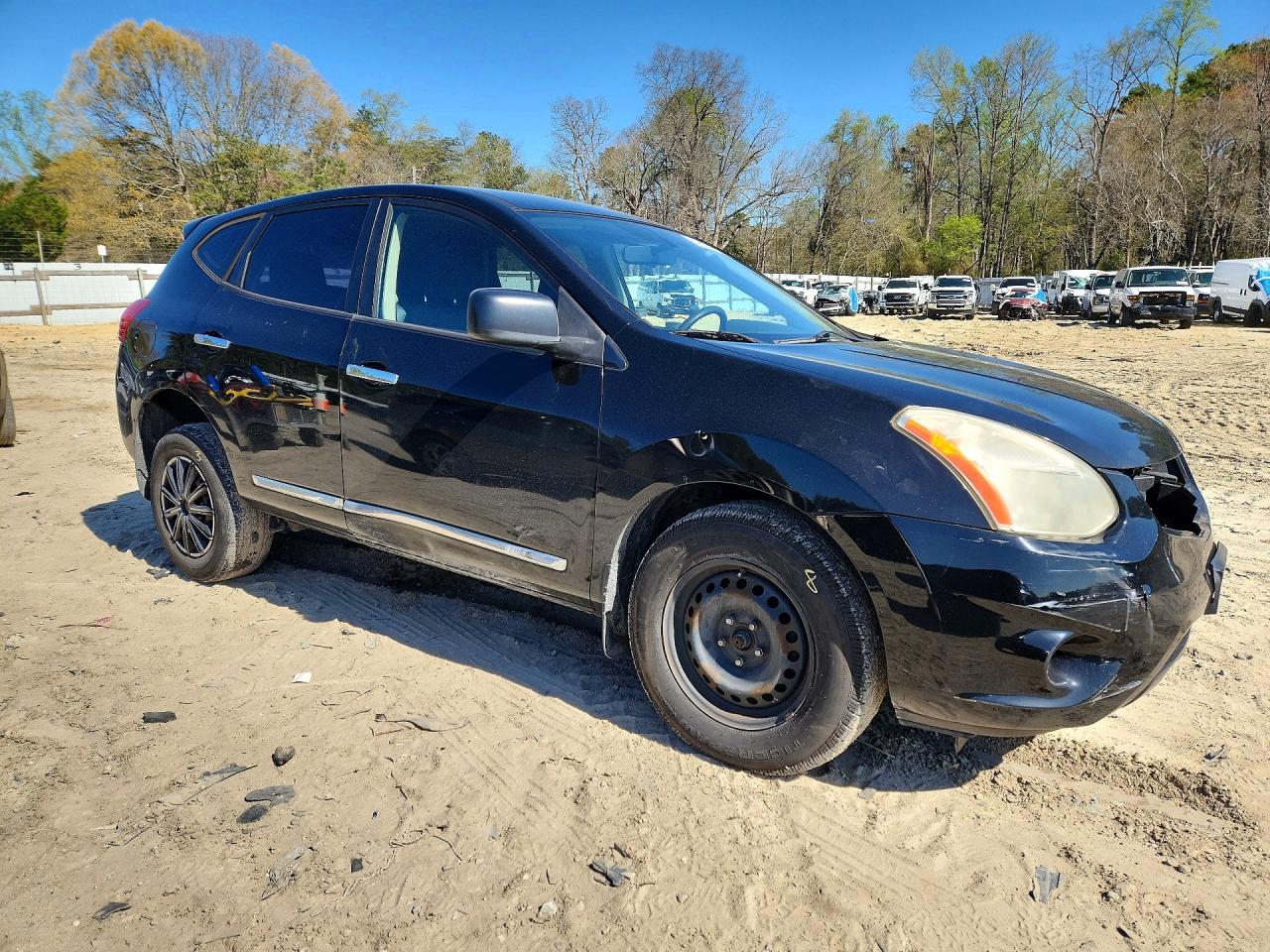 Nissan Rogue S