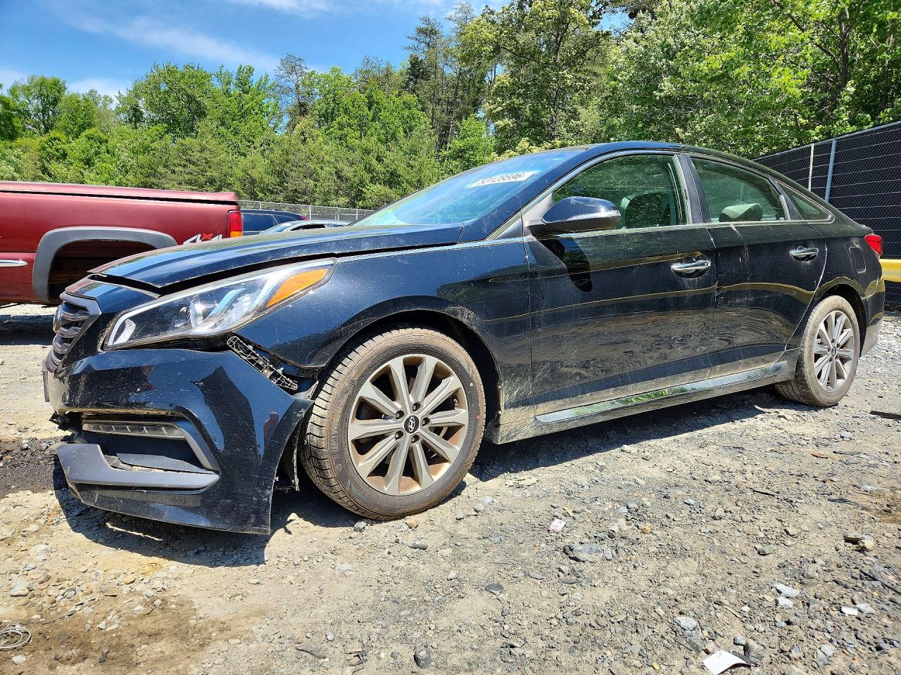 Salvage Hyundai SONATA Image